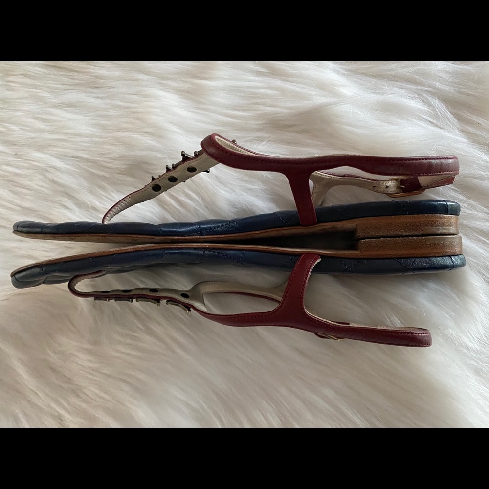 Chanel leather sandals - Picture 5 of 14